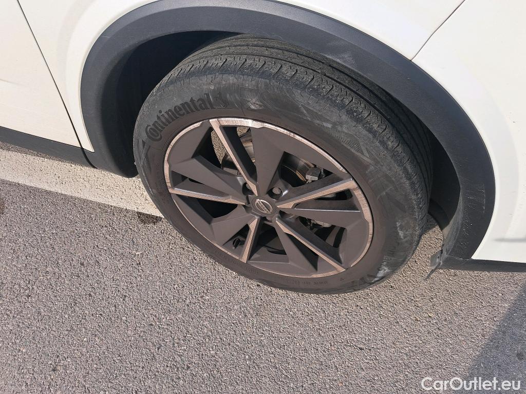  Nissan  Qashqai NISSAN  / 2021 / 5P / todoterreno DIG-T 103kW (140CV) mHEV 4x2 Tekna #3