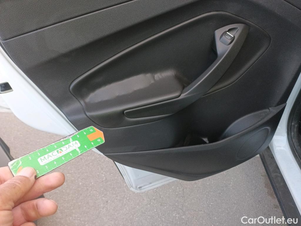  Ford  Kuga FORD  / 2016 / 5P / todoterreno 1.5 EcoBoost 88kW 4x2 Trend+ (CX) #36