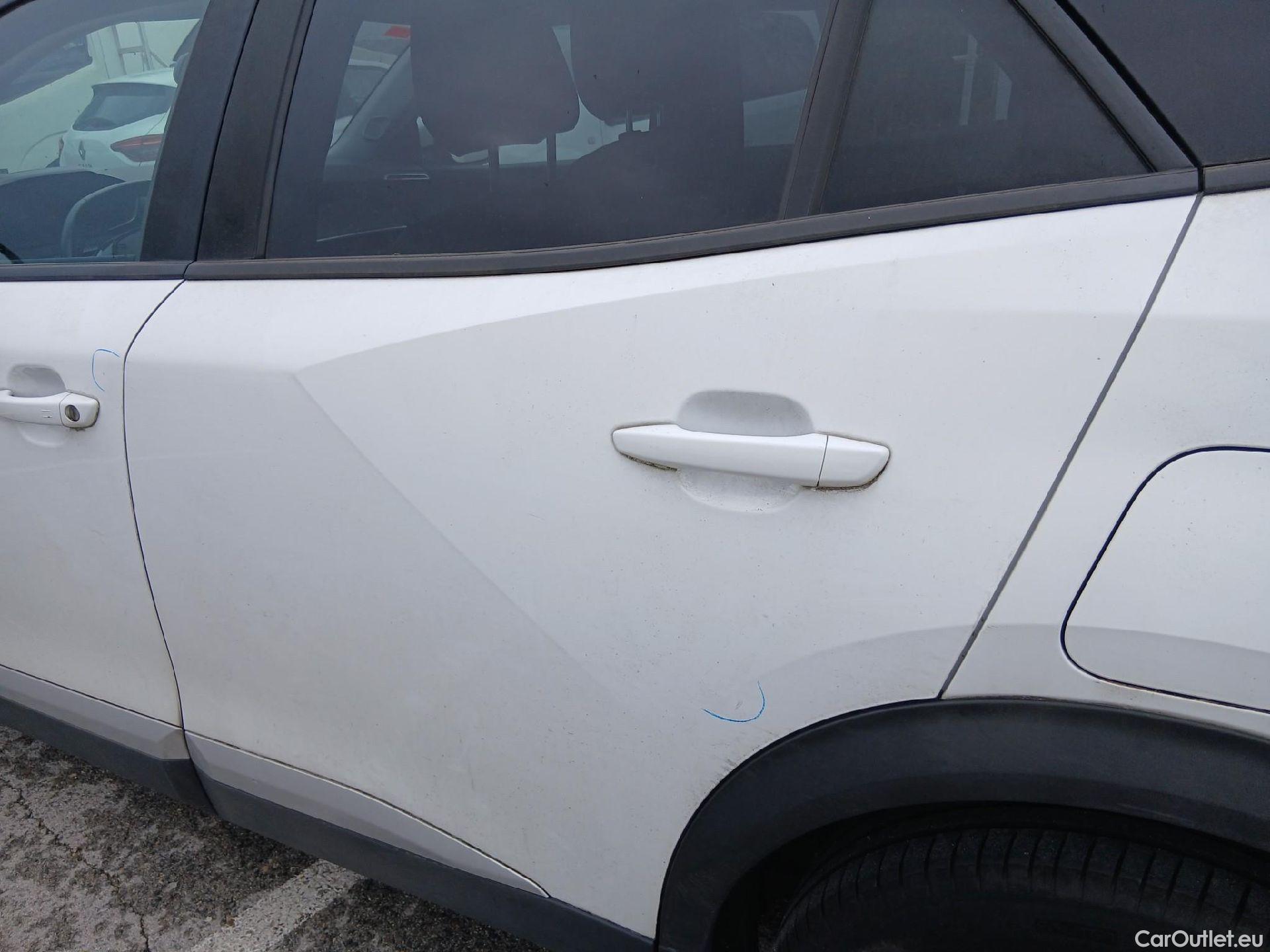  Peugeot  2008 PEUGEOT  / 2019 / 5P / todoterreno Allure BlueHDI 130 S&S EAT8 #16