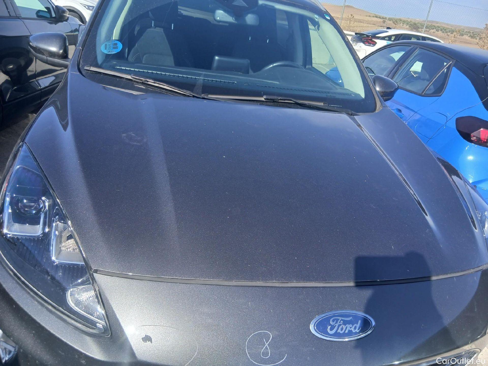  Ford  Kuga FORD  / 2019 / 5P / todoterreno Titanium 2.0 EcoBlue MHEV 110kW (150CV) #12