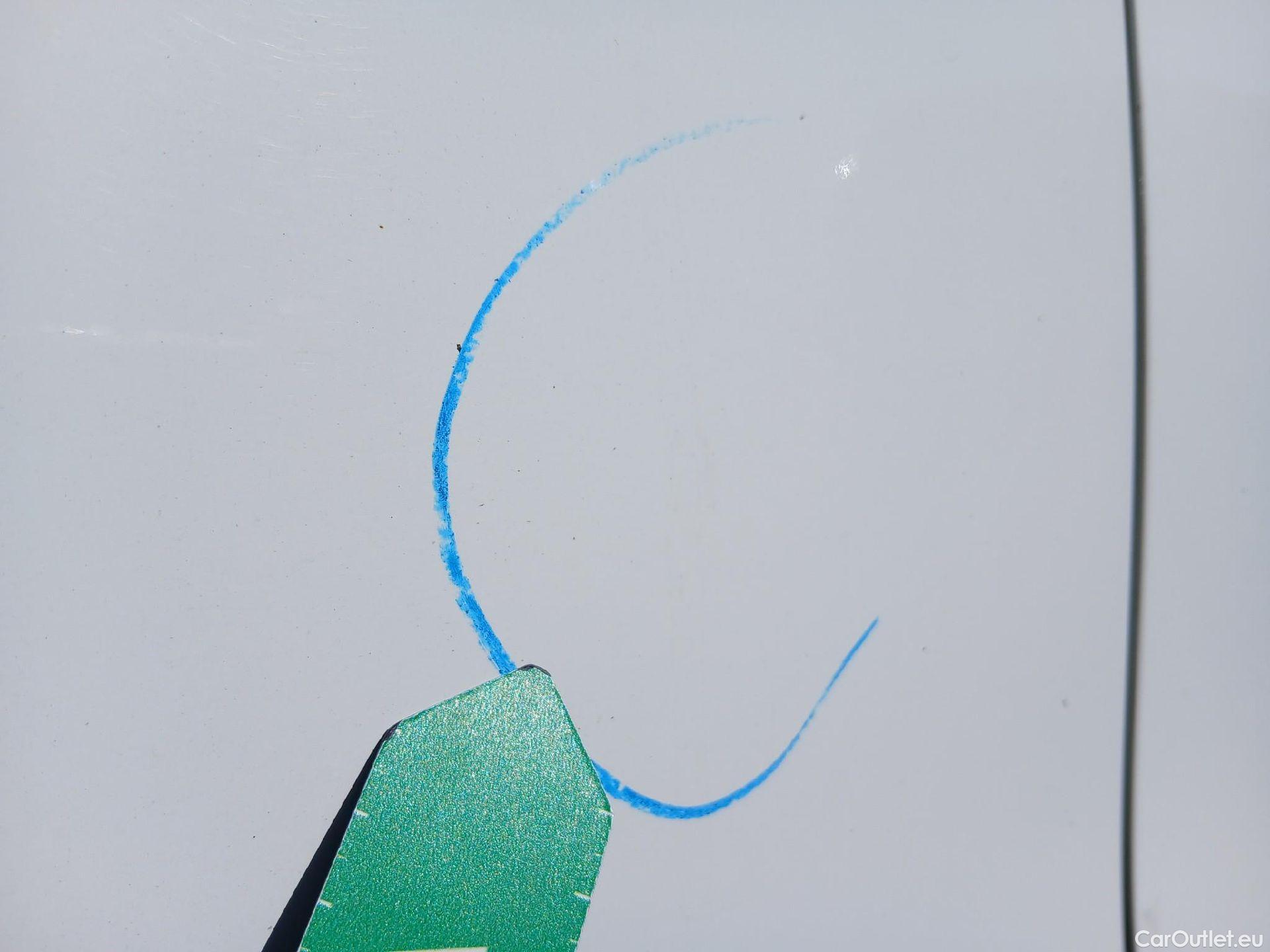  Peugeot  2008 PEUGEOT  / 2019 / 5P / todoterreno Active BlueHDI 81kW (110CV) #27