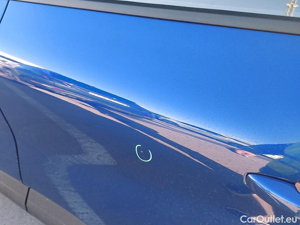  Renault  Captur RENAULT  / 2020 / 5P / todoterreno Intens TCe 90 #13