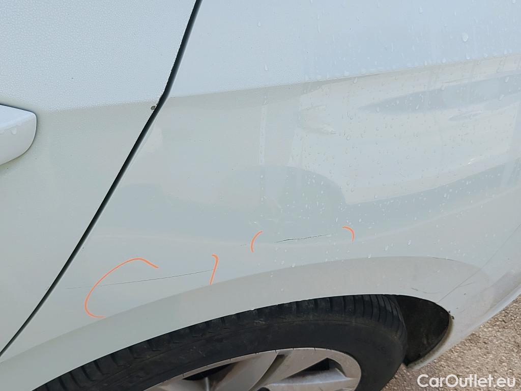  Volkswagen  Golf  VOLKSWAGEN / 2020 / 5P / berlina con portón 1.0 TSI 81kW (110CV) #12