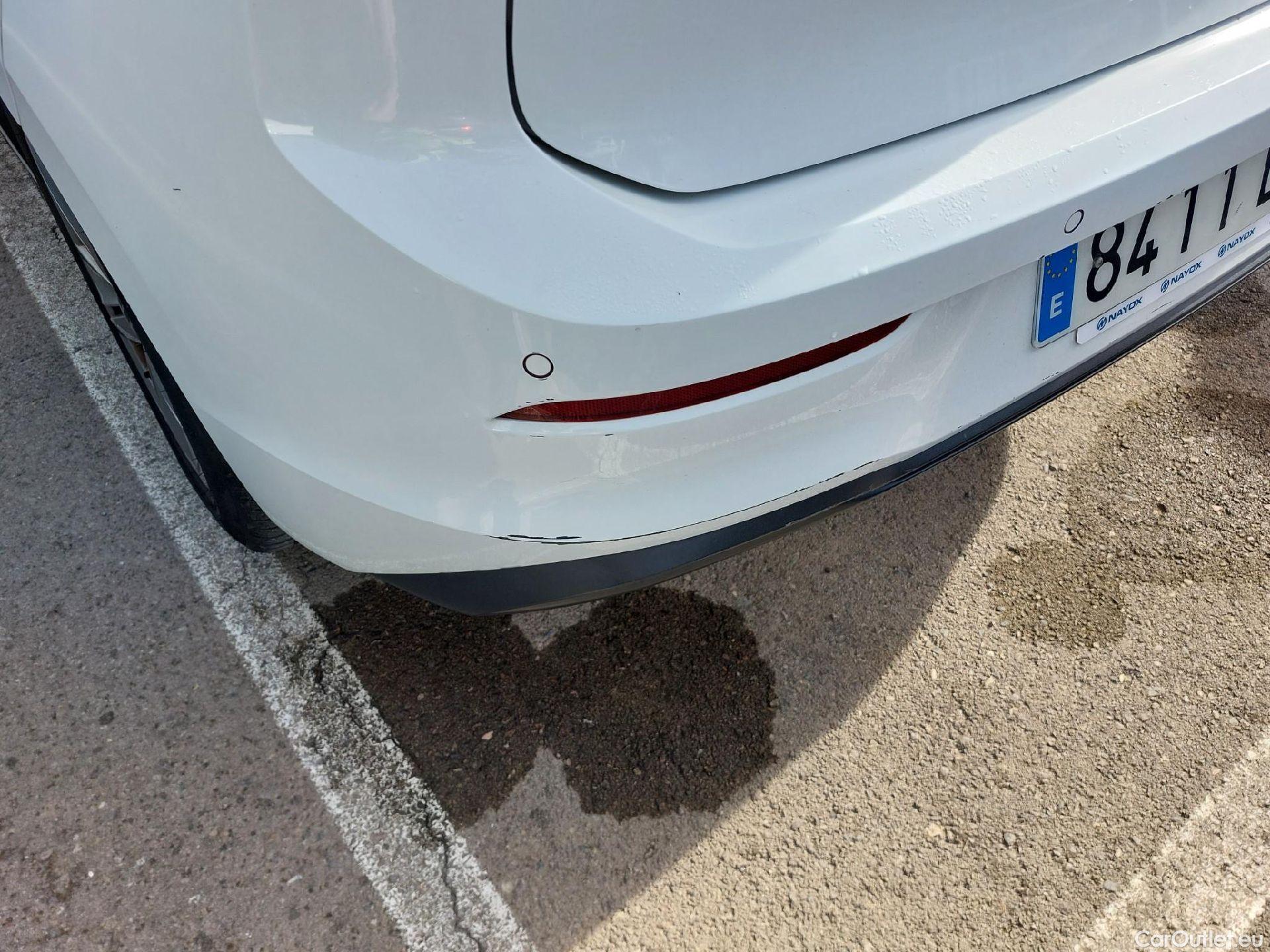  Volkswagen  Golf  VOLKSWAGEN / 2020 / 5P / berlina con portón Life 2.0 TDI 85kW (115CV) #10