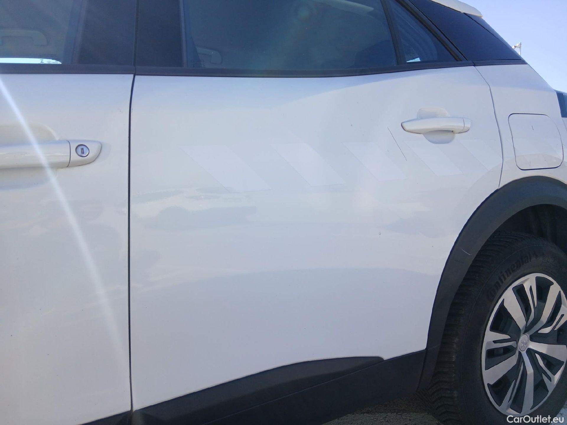  Peugeot  2008 PEUGEOT  / 2019 / 5P / todoterreno Active BlueHDI 81kW (110CV) #13