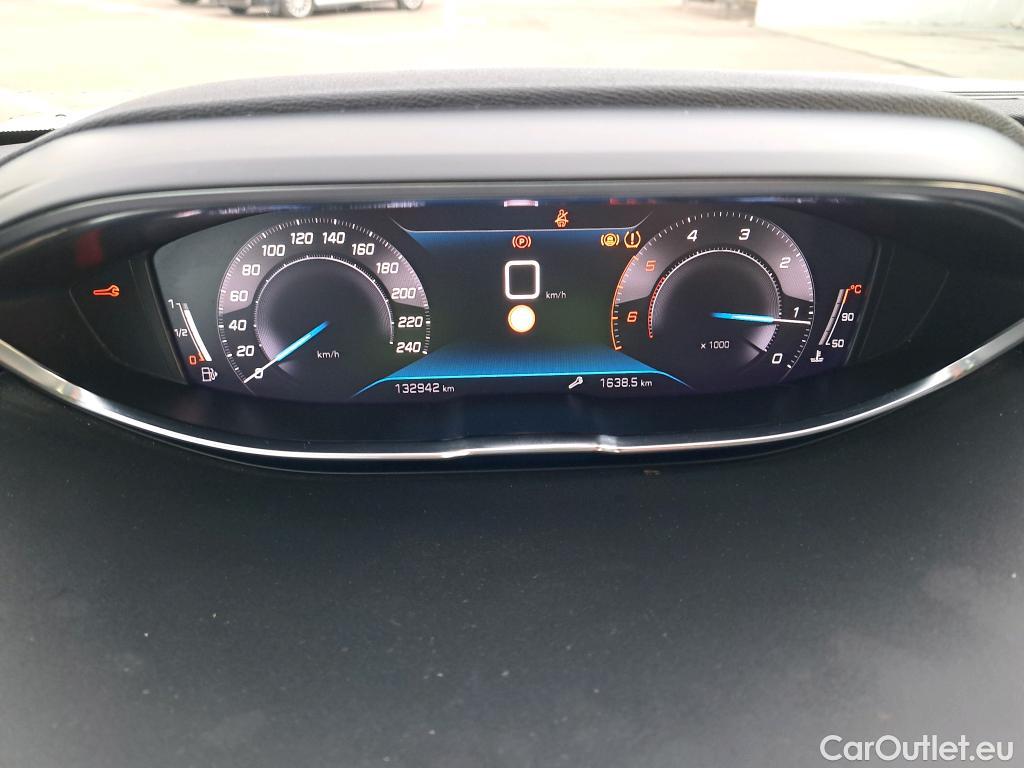  Peugeot  3008 PEUGEOT  / 2020 / 5P / todoterreno 1.5 BlueHDi 96kW (130CV) S&S Active Pack #49