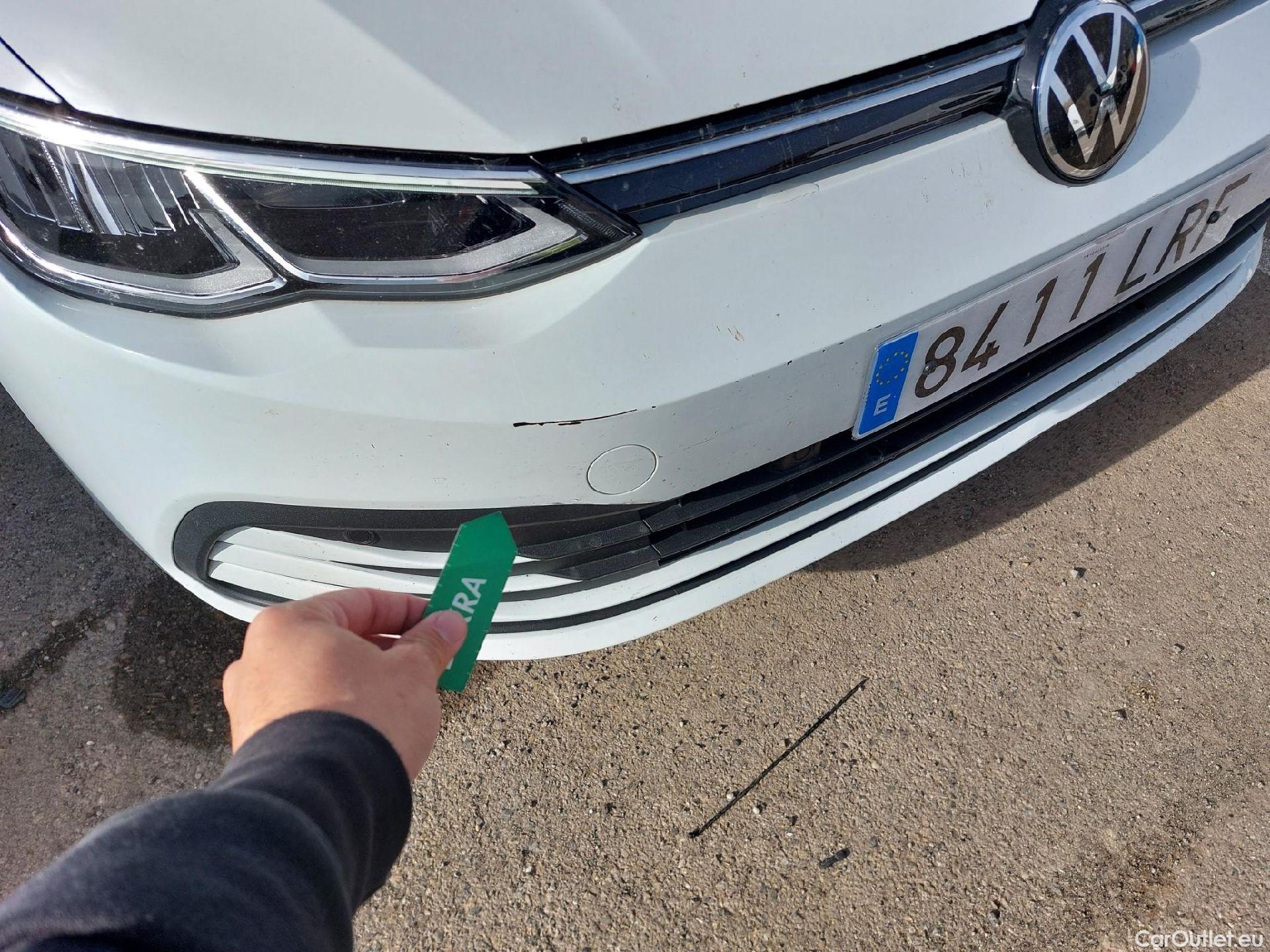  Volkswagen  Golf  VOLKSWAGEN / 2020 / 5P / berlina con portón Life 2.0 TDI 85kW (115CV) #1