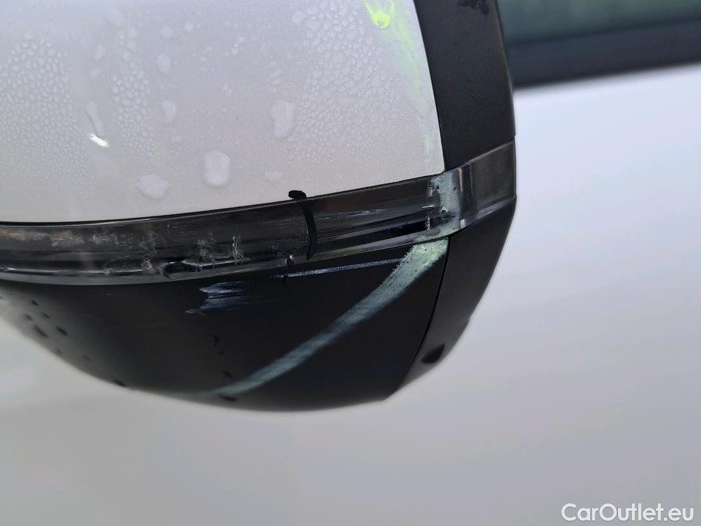  Peugeot  3008 PEUGEOT  / 2020 / 5P / todoterreno 1.5 BlueHDi 96kW (130CV) S&S Active Pack #48