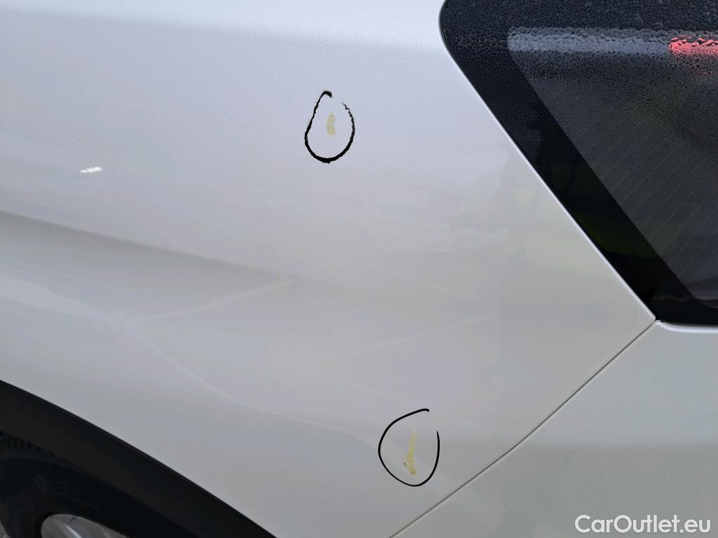  Peugeot  3008 PEUGEOT  / 2020 / 5P / todoterreno 1.5 BlueHDi 96kW (130CV) S&S Active Pack #41