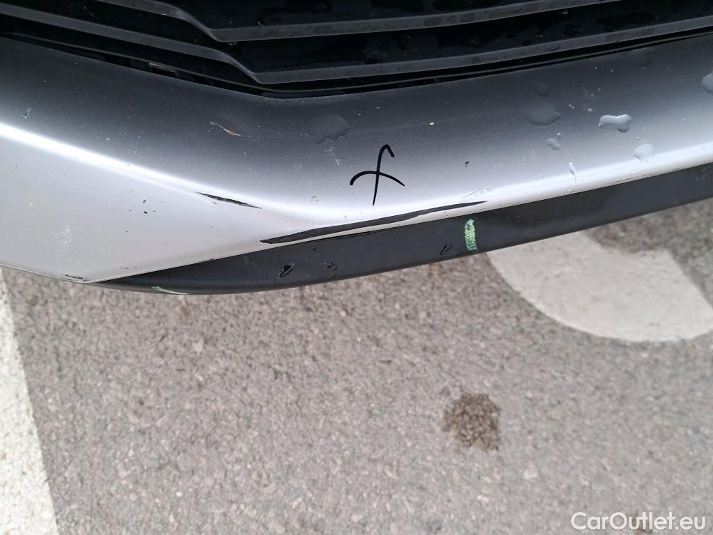  Peugeot  3008 PEUGEOT  / 2020 / 5P / todoterreno 1.5 BlueHDi 96kW (130CV) S&S Active Pack #37