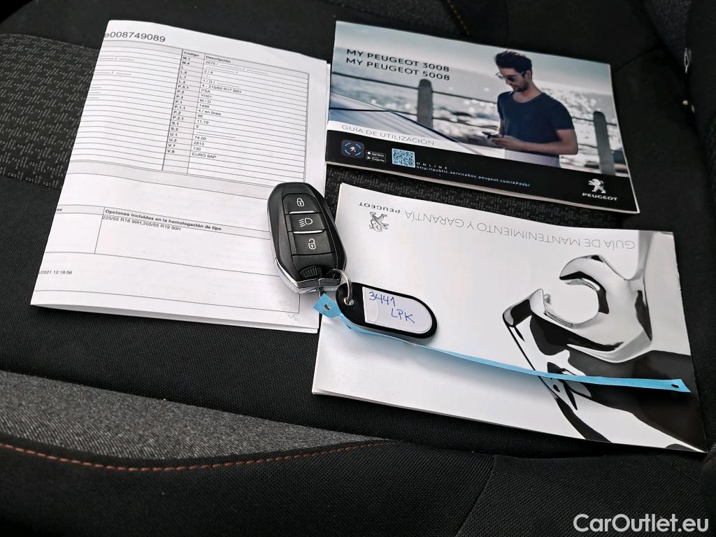  Peugeot  3008 PEUGEOT  / 2020 / 5P / todoterreno 1.5 BlueHDi 96kW (130CV) S&S Active Pack #1