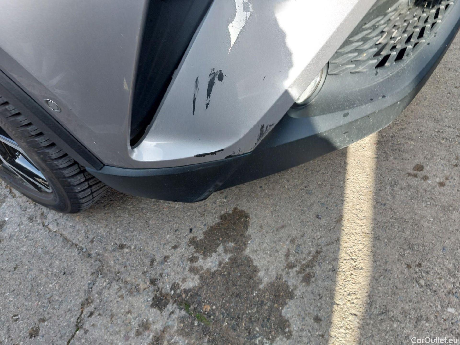  Toyota  C-HR TOYOTA  / 2016 / 5P / todoterreno 1.8 125H Advance (CX) #25