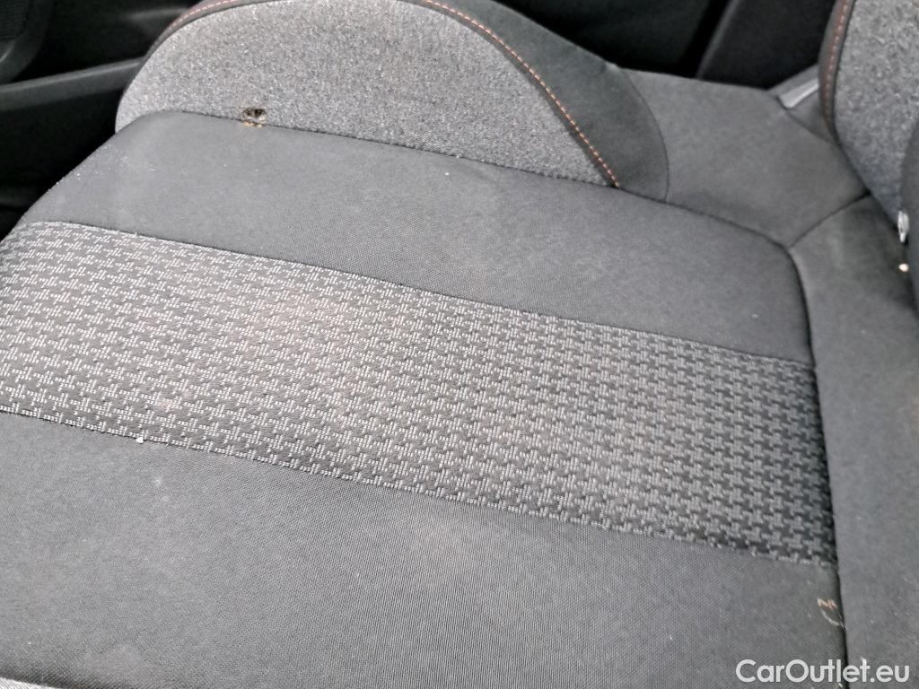  Peugeot  3008 PEUGEOT  / 2020 / 5P / todoterreno 1.5 BlueHDi 96kW (130CV) S&S Active Pack #16