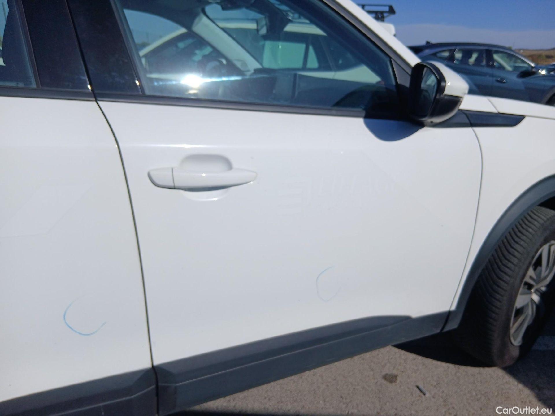  Peugeot  2008 PEUGEOT  / 2019 / 5P / todoterreno Active BlueHDI 81kW (110CV) #28