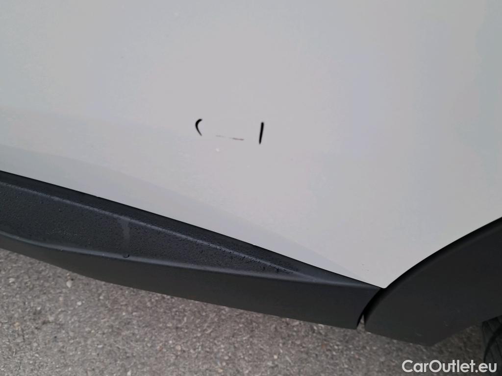  Peugeot  3008 PEUGEOT  / 2020 / 5P / todoterreno 1.5 BlueHDi 96kW (130CV) S&S Active Pack #52