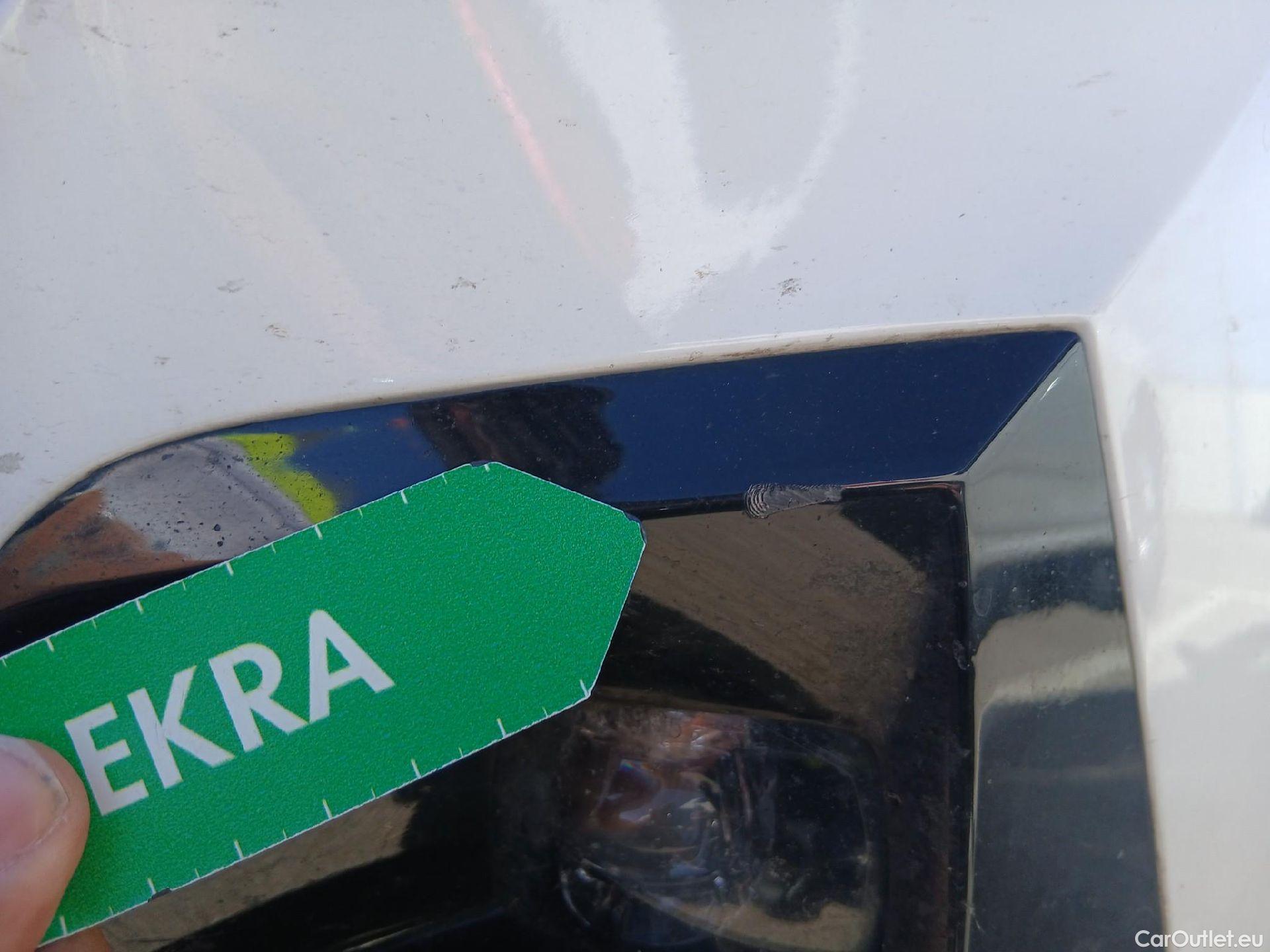  Peugeot  2008 PEUGEOT  / 2019 / 5P / todoterreno Active BlueHDI 81kW (110CV) #10