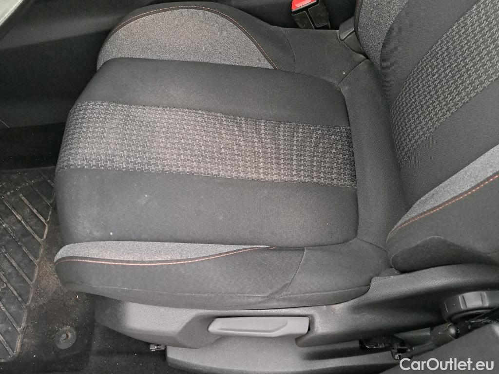  Peugeot  3008 PEUGEOT  / 2020 / 5P / todoterreno 1.5 BlueHDi 96kW (130CV) S&S Active Pack #14