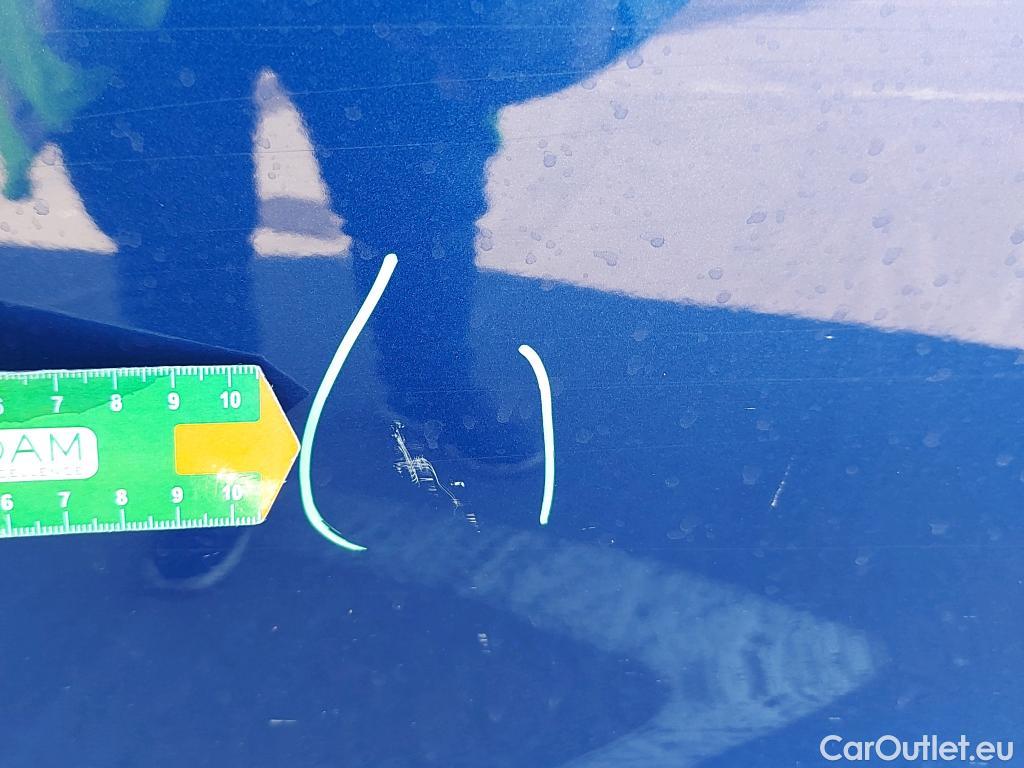  Renault  Captur RENAULT  / 2020 / 5P / todoterreno Intens TCe 90 #18