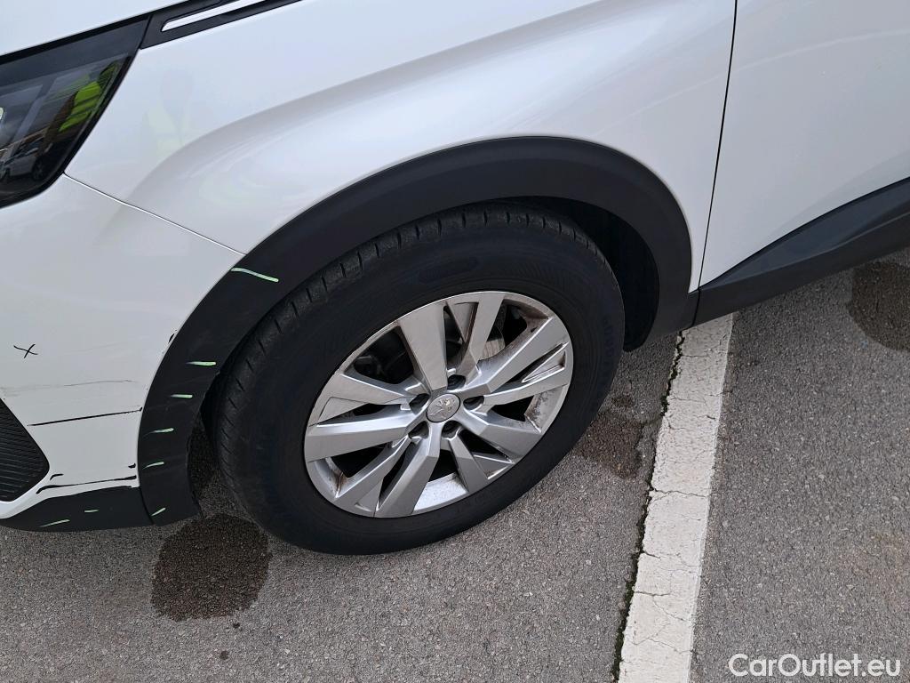  Peugeot  3008 PEUGEOT  / 2020 / 5P / todoterreno 1.5 BlueHDi 96kW (130CV) S&S Active Pack #45