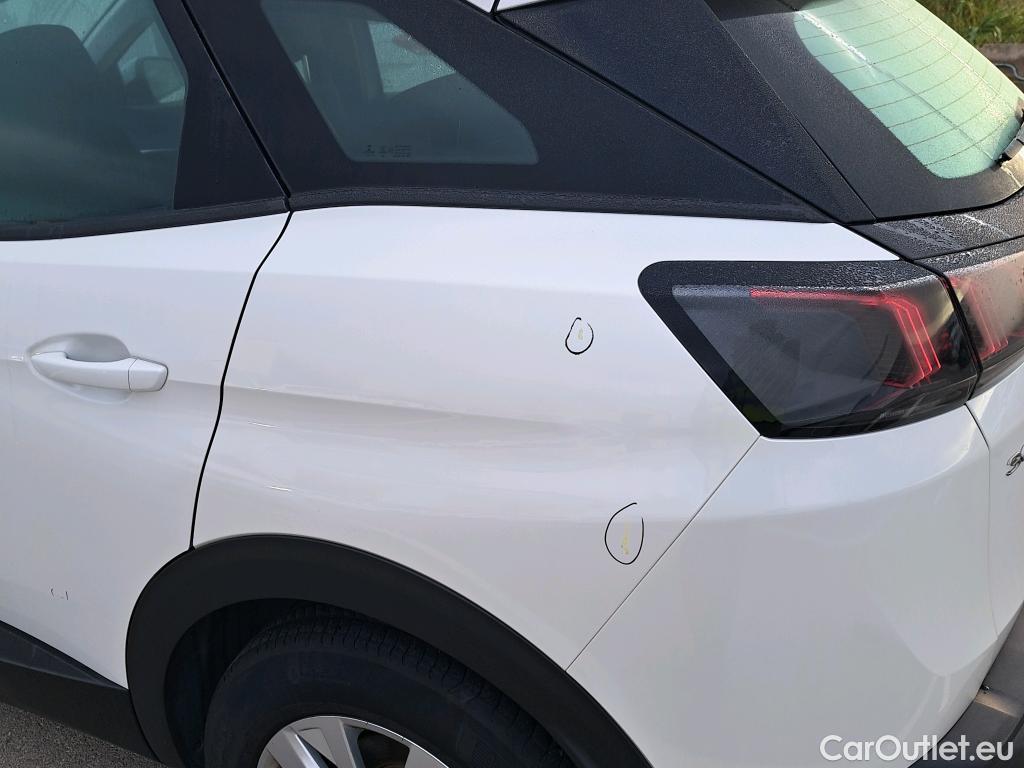  Peugeot  3008 PEUGEOT  / 2020 / 5P / todoterreno 1.5 BlueHDi 96kW (130CV) S&S Active Pack #40