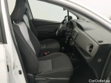  Toyota  Yaris TOYOTA  / 2017 / 5P / berlina con portón 1.5 100H Active #6