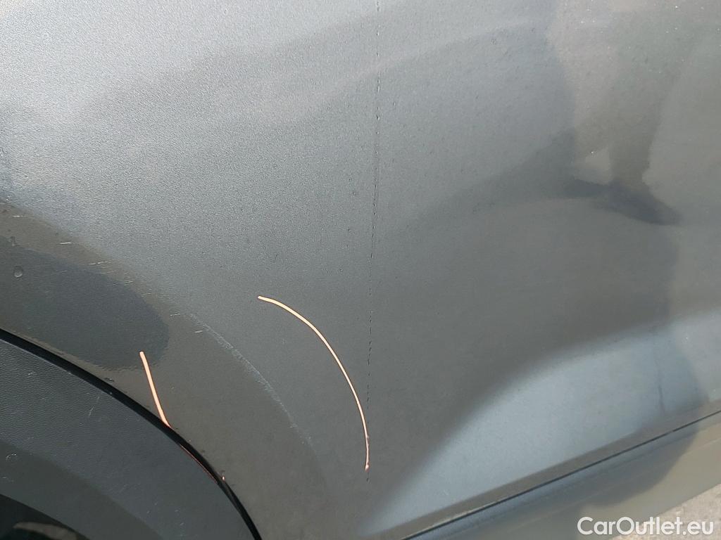  Volkswagen  T-ROC VOLKSWAGEN  / 2017 / 5P / todoterreno Advance 2.0 TDI 110kW (150CV) DSG (AC2) #1