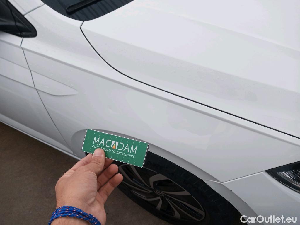  Volkswagen  Polo VOLKSWAGEN  / 2021 / 5P / berlina con portón Life 1.0 TSI 70kW (95CV) #4