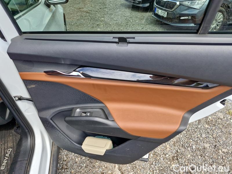  Skoda  ENYAQ  (5AZ) (2020)  82kWh 80x Loft AT 5d #37