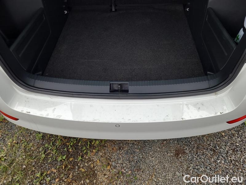  Skoda  Fabia  Combi (2015)  Com 1.0TSI 81 Style #12