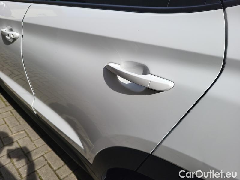  Hyundai  Tucson  (2015)  1.6TGDI 130 Adventure #3