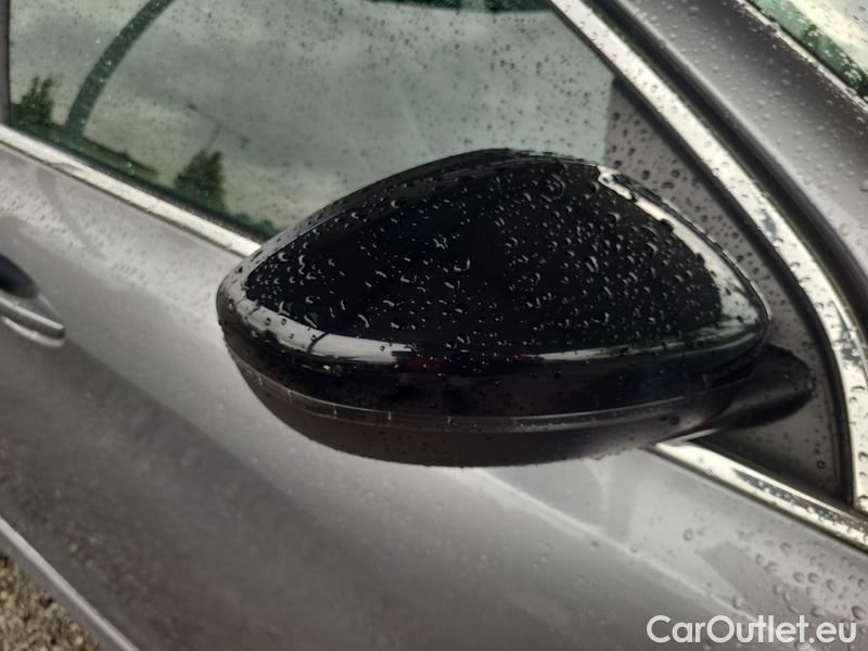  Peugeot  308  II (2013)  SW GT 1.5 BHDi 130 Aut 5d #15