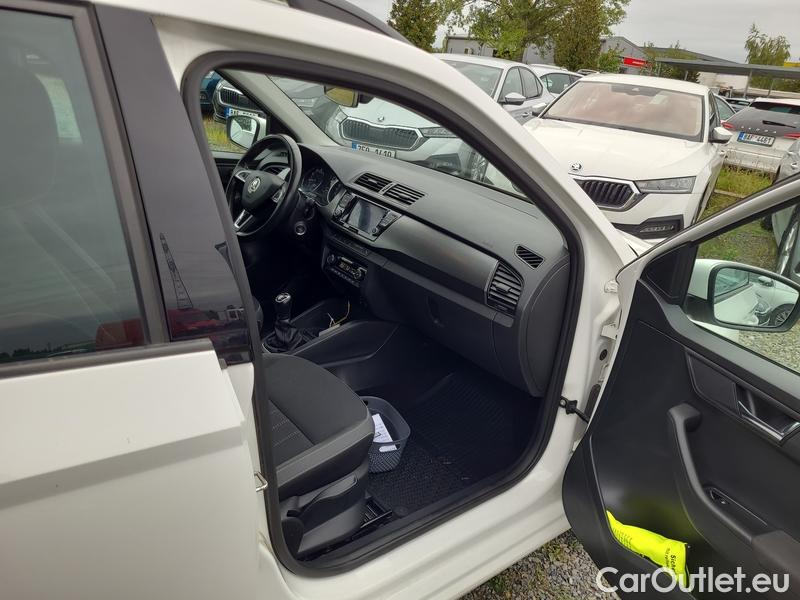  Skoda  Fabia  Combi (2015)  Com 1.0TSI 81 Style #16