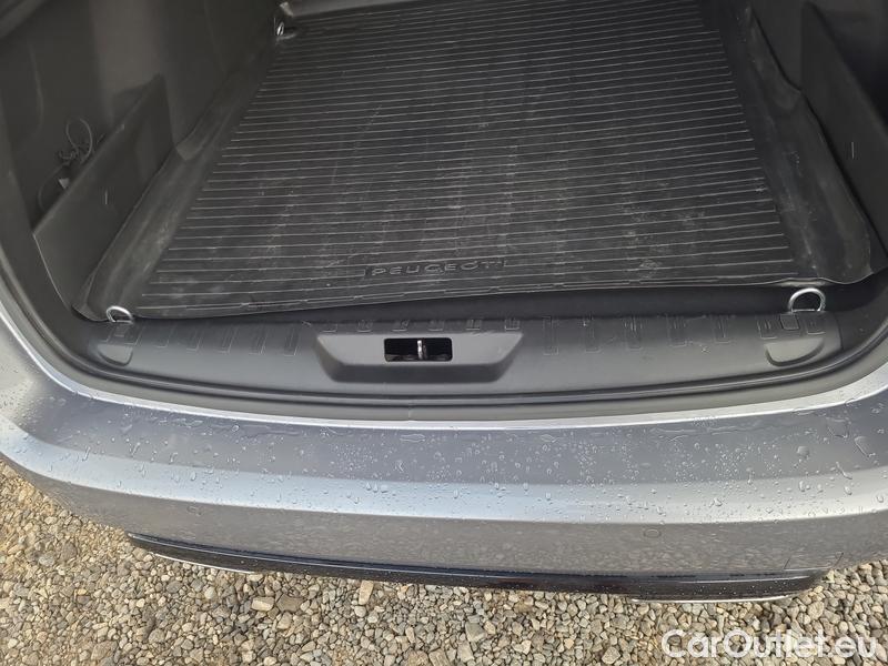  Peugeot  308  II (2013)  SW GT 1.5 BHDi 130 Aut 5d #10