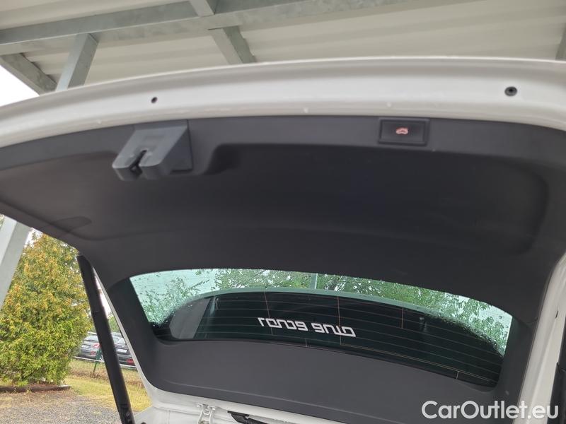  Skoda  Octavia  Combi (NX3)(2020) Oct.Combi 1.0TSI 81 Style #8