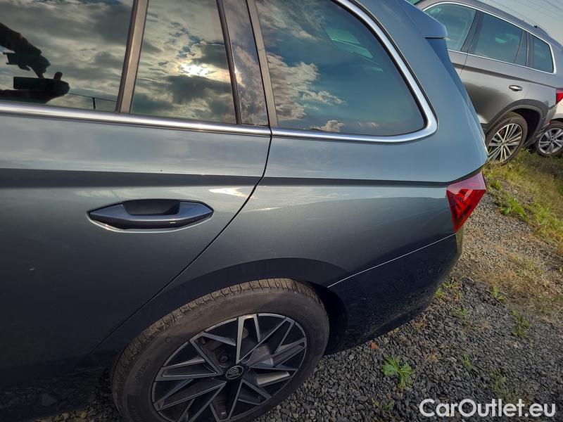  Skoda  Octavia  Combi (NX3)(2020) Oct.Combi 2.0TDI 110 Style AT #10