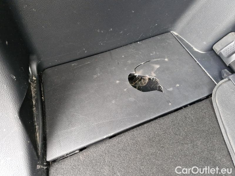  Toyota  RAV4  2019  2.5 Hyb Executive 4WD AT #3