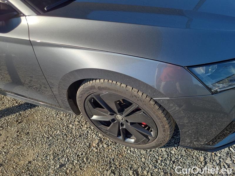  Skoda  Octavia  Lim. (NX3)(2020) Oct. 2.0TDI 147 RS AT #17