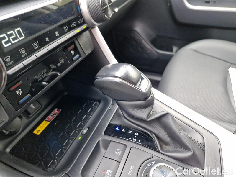  Toyota  RAV4  2019  2.5 Hyb Executive 4WD AT #18