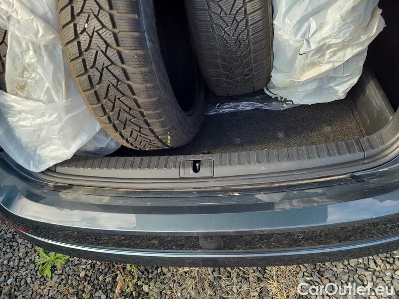  Skoda  Octavia  Combi (NX3)(2020) Oct.Combi 2.0TDI 110 Style AT #14