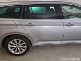  Volkswagen  Passat VOLKSWAGEN  / 2019 / 5P / STATION WAGON VAR. 2.0TDI SCR EVO 110KW BUSIN. BMT DSG #50