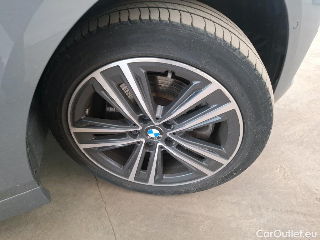  Bmw  Serie 1 BMW Série 1 / 2019 / 5P / Berline 116i DKG7 Business Design #42