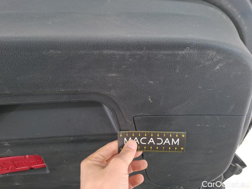  Bmw  Serie 2 BMW  Gran Tourer / 2018 / 5P / monospace 218d Sport Auto #48