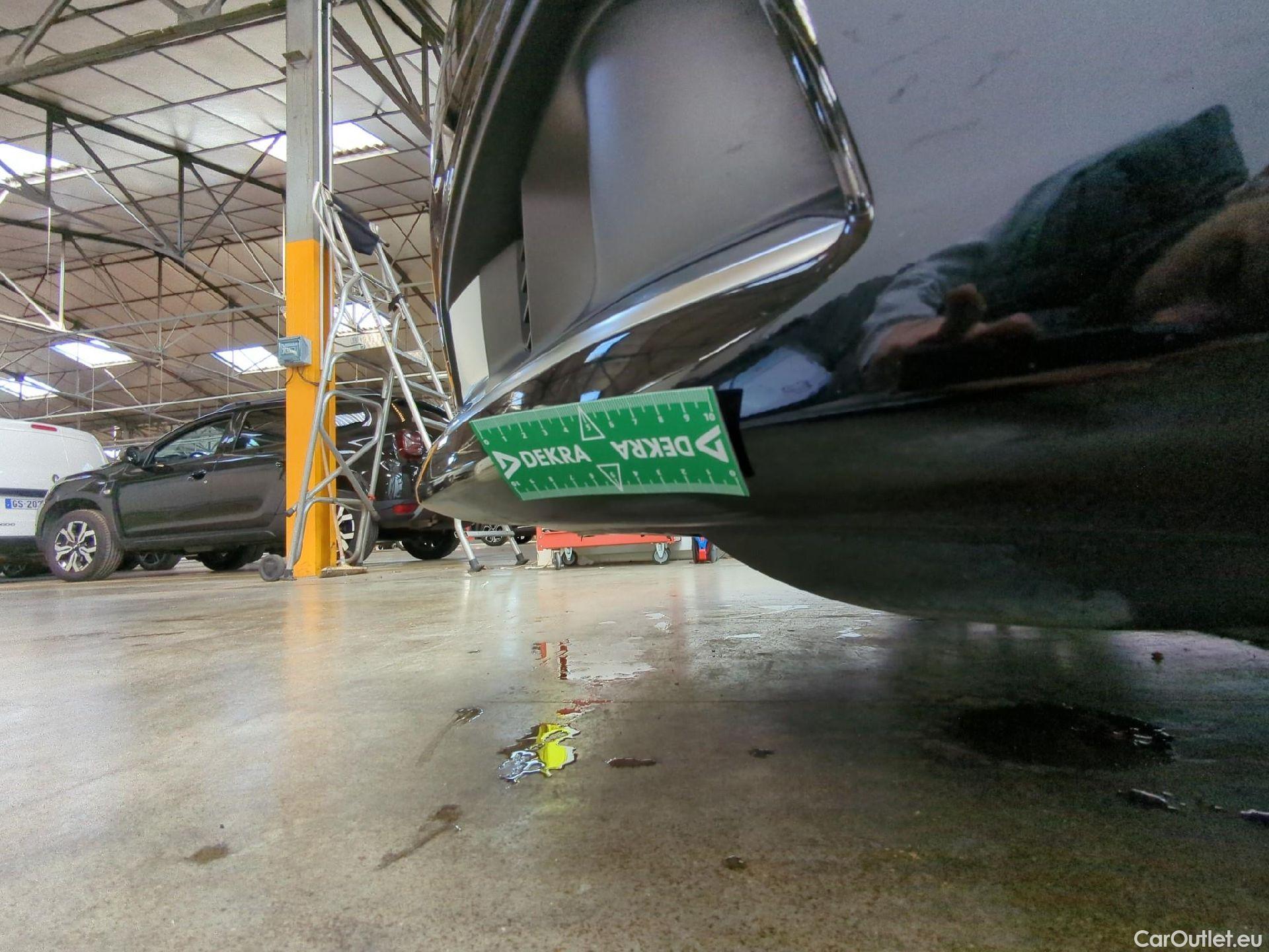  Audi  A4 AUDI  Avant / 2019 / 5P / Break 35 TFSI 150 S tronic Business line #17