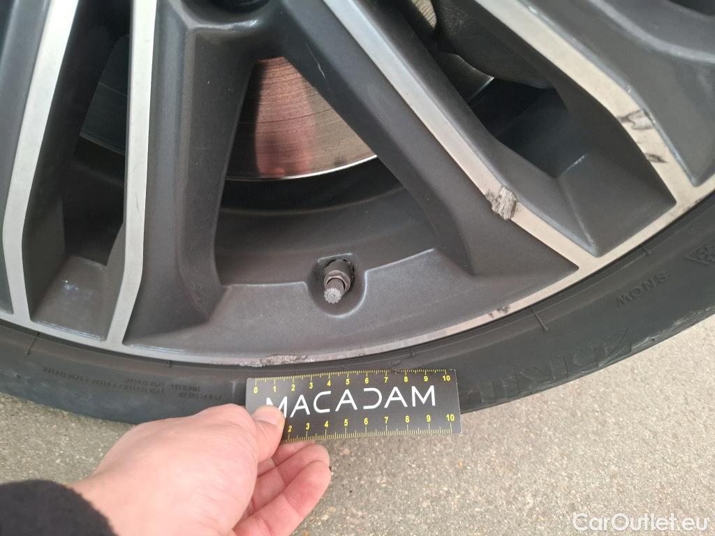  Bmw  Serie 2 BMW  Gran Tourer / 2018 / 5P / monospace 218d Sport Auto #15