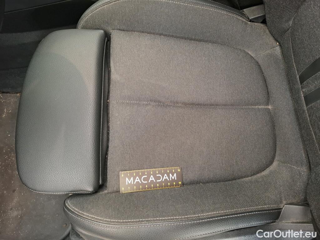  Bmw  Serie 2 BMW  Gran Tourer / 2018 / 5P / monospace 218d Sport Auto #60