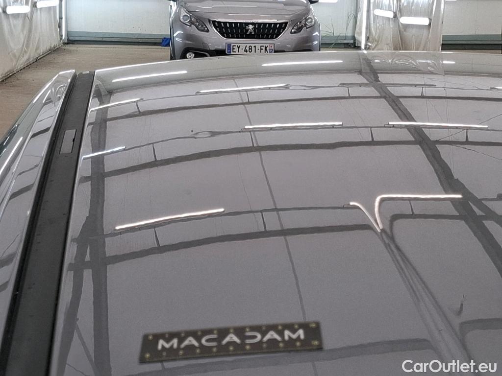  Bmw  Serie 1 BMW Série 1 / 2019 / 5P / Berline 116i DKG7 Business Design #8