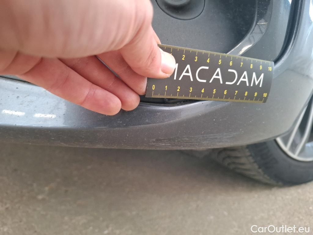  Bmw  Serie 2 BMW  Gran Tourer / 2018 / 5P / monospace 218d Sport Auto #29