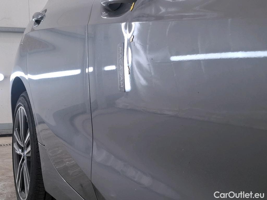  Bmw  Serie 1 BMW Série 1 / 2019 / 5P / Berline 116i DKG7 Business Design #18