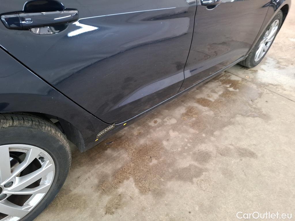  Audi  A1 Sportback  30 TFSI Business line 1.0 TFSI 110CV BVA7 E6d #38