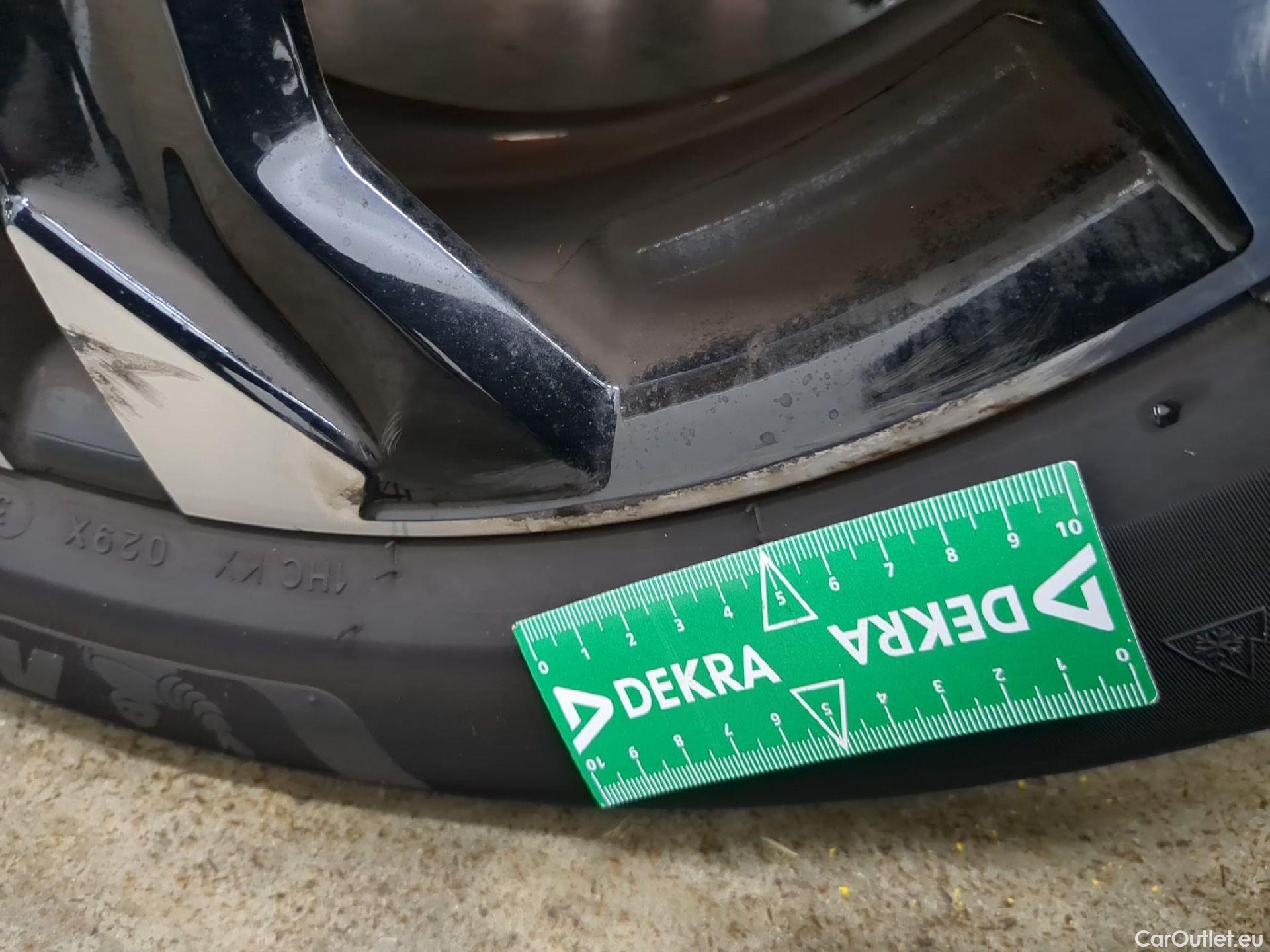  Peugeot  2008  Allure 1.5 HDi 100CV BVM6 E6d #13